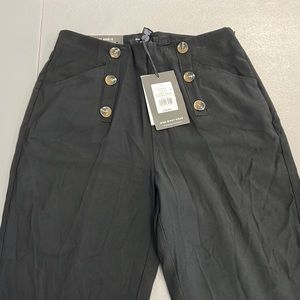 Women who what wear black ankle tapered pants.NWT size 2 size 8 both 26in inseam